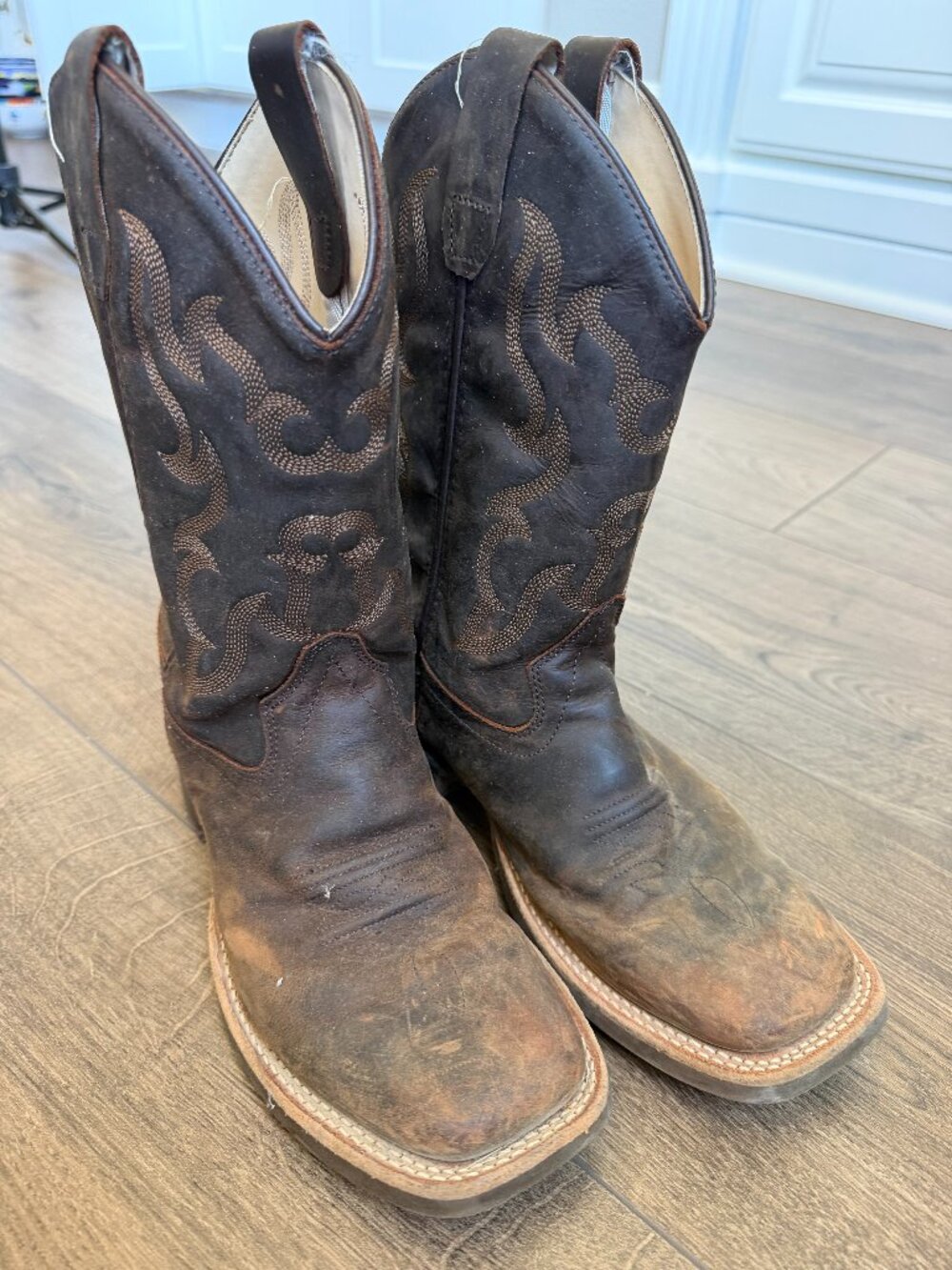 Boys Cowboy Boots - Broad Square toe - SIZE 2.5 (kids)
